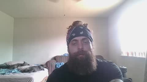 hermannbukowski online show from October 7, 2025, 6:16 pm