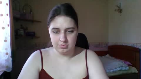 hess_luna_ online show from March 20, 2026, 10:20 am