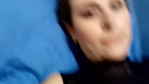 Hestesiaxx online show from November 24, 2025, 3:39 am