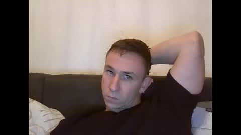 Snapshot of heteroboyxx chatting on January 26, 2025, 6:06 pm heteroboyxx online show from January 26, 2025, 6:06 pm