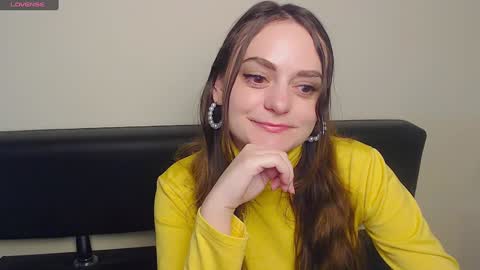 Snapshot of hetty_blueberry chatting on January 13, 2025, 4:51 pm Jessica online show from January 13, 2025, 4:51 pm