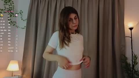 Snapshot of hexamuse chatting on October 21, 2025, 10:21 pm Sofia online show from October 21, 2025, 10:21 pm