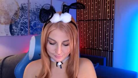 hey_cassie online show from October 16, 2025, 3:46 pm