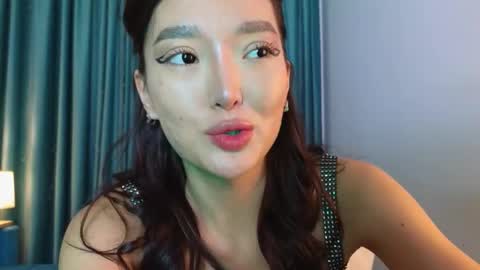 Audrey online show from October 18, 2025, 1:56 pm