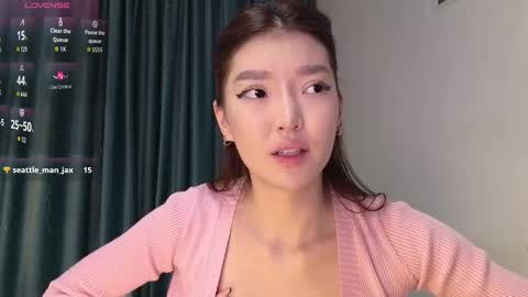 Audrey online show from December 1, 2025, 1:05 pm