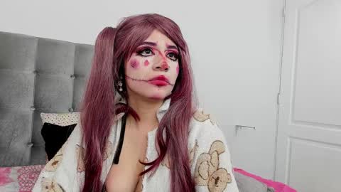 Noraly  online show from January 28, 2025, 1:38 pm