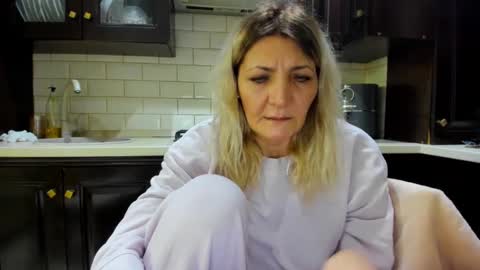 Heyheygrey online show from February 3, 2025, 5:51 am