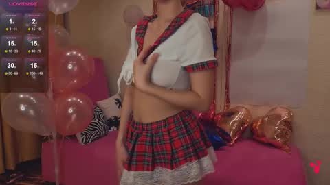 Naomi online show from February 13, 2026, 3:35 am