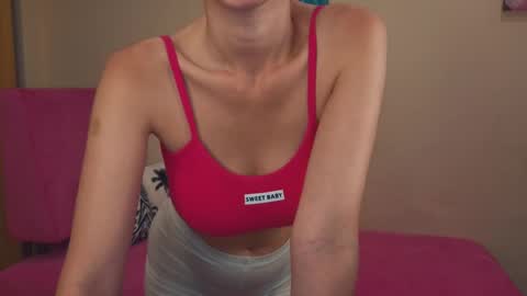 Snapshot of heyitsnaomi chatting on May 23, 2026, 11:31 pm Naomi online show from May 23, 2026, 11:31 pm