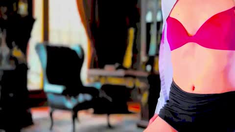 Gwen Elise online show from September 24, 2025, 7:39 pm