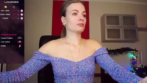 Lina online show from January 24, 2025, 9:49 am