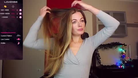 Lina online show from January 25, 2025, 12:37 pm