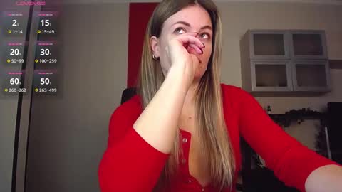 Lina online show from November 29, 2025, 11:35 am