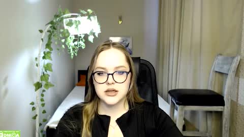 hi_haos online show from February 18, 2026, 11:39 am