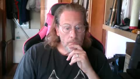 hiakun online show from October 8, 2025, 10:18 pm