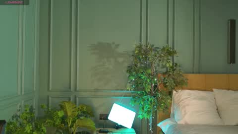 Snapshot of hidden_charm_ chatting on November 12, 2025, 11:32 am My name is Angelina but I like when you call me Angel online show from November 12, 2025, 11:32 am