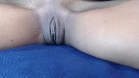 Hiddengem69691 online show from December 10, 2024, 1:33 pm