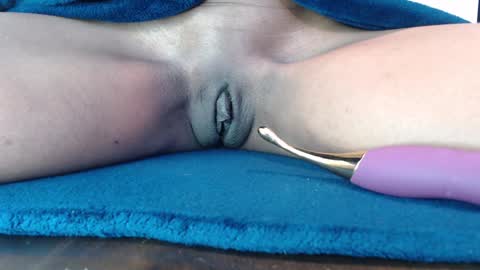 Hiddengem69691 online show from January 22, 2025, 1:32 pm