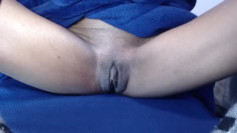 Hiddengem69691 online show from February 3, 2025, 12:36 pm