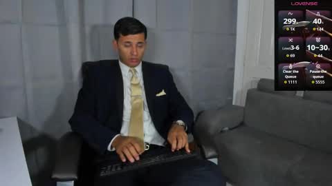 George online show from October 4, 2025, 11:36 pm