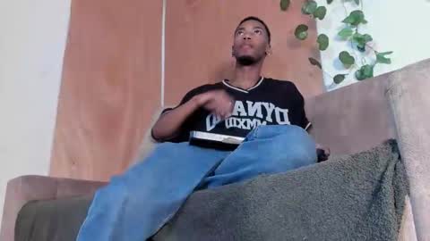 Snapshot of higger_dick chatting on January 13, 2026, 12:43 pm higger_dick online show from January 13, 2026, 12:43 pm