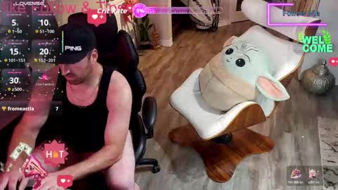 Snapshot of highclass92i chatting on October 11, 2025, 2:22 am High4This online show from October 11, 2025, 2:22 am