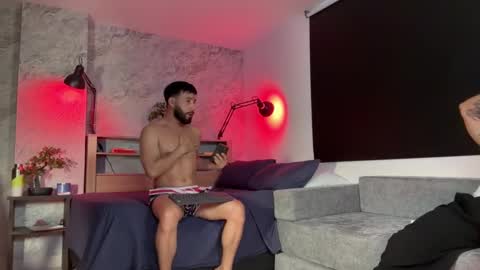 Terry and E online show from September 20, 2025, 10:44 pm