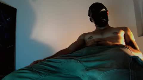 highnightz online show from October 31, 2025, 10:33 pm