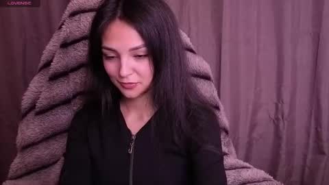 HIHIKA online show from September 20, 2025, 7:26 pm