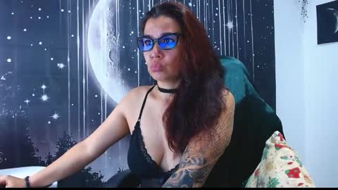 hikaryfire online show from May 19, 2026, 10:43 am