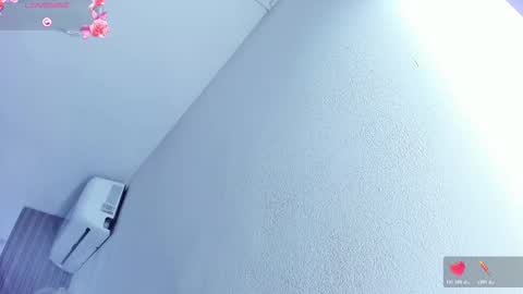 Hilary Thomsom online show from February 24, 2026, 12:36 pm