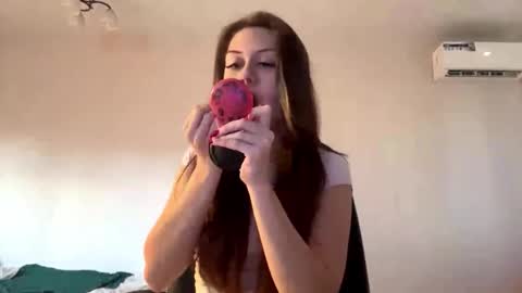 Hi Im Elizabeth online show from October 20, 2025, 12:05 pm