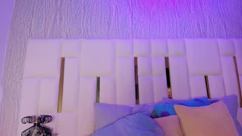 Hillary online show from March 28, 2026, 11:43 am