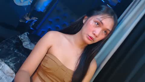 yuricah online show from January 22, 2025, 4:13 am