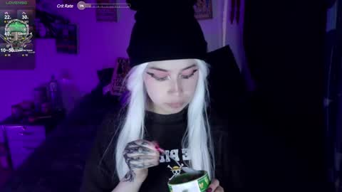 Snapshot of himiko_08 chatting on February 16, 2025, 6:43 am Inori Independent model online show from February 16, 2025, 6:43 am
