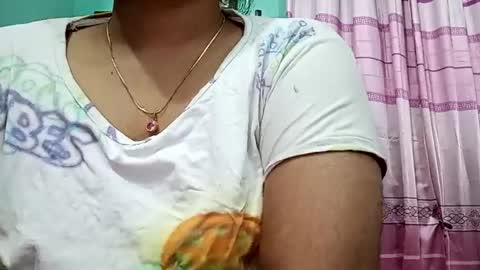 himuhimu22 online show from January 12, 2025, 10:34 am