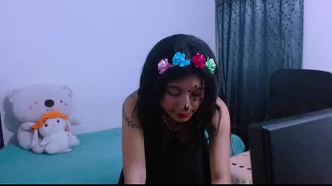      0600AM-1100AM - online show from November 1, 2025, 3:19 am