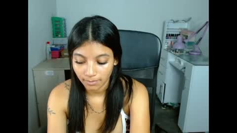 Snapshot of hinata_9 chatting on June 19, 2026, 3:33 am 0600AM-1100AM - online show from June 19, 2026, 3:33 am