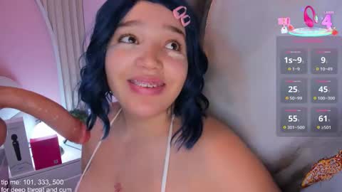 hinata_dolly online show from November 26, 2025, 10:27 am