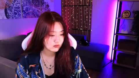 Hinata online show from February 23, 2026, 8:55 am