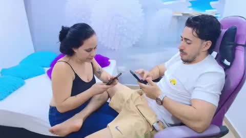 hinataii online show from February 4, 2026, 1:11 am