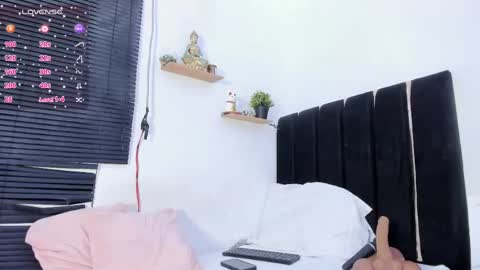 Snapshot of hinatta_smiler chatting on May 8, 2026, 4:12 pm hinatta smiler online show from May 8, 2026, 4:12 pm