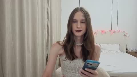 Magnetic Live Show online show from August 5, 2026, 8:55 pm