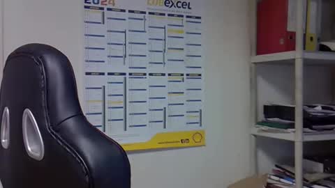 hippo online show from December 6, 2024, 3:55 pm