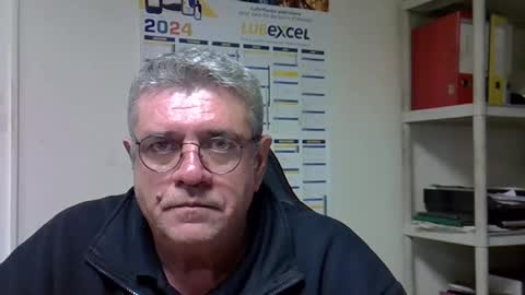 hippo online show from December 17, 2024, 4:43 pm