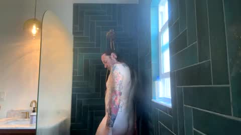 Snapshot of hippybiker chatting on February 8, 2025, 7:05 pm hippybiker online show from February 8, 2025, 7:05 pm