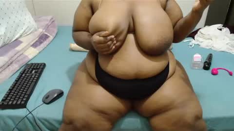 hips2sexy online show from December 22, 2024, 3:22 am