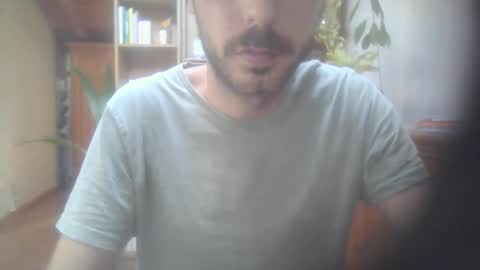 hitmenoww online show from September 24, 2025, 8:17 am
