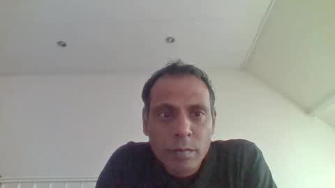 robbyr online show from February 1, 2025, 10:37 am