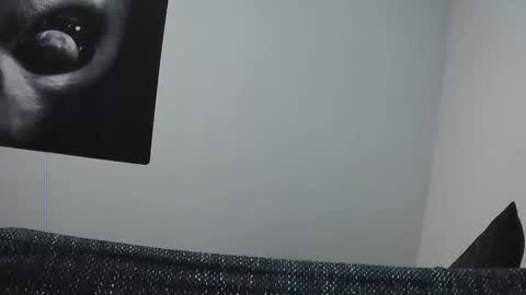 hlovescf online show from November 16, 2025, 9:48 am